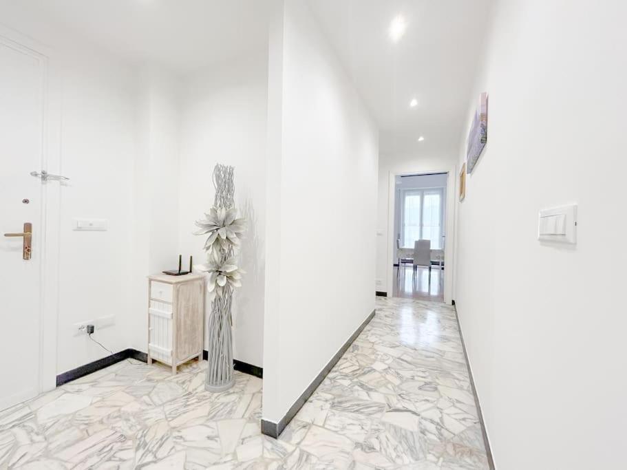 Elegant Apartment - Wifi - Smart Tv - Netflix Genova Kültér fotó