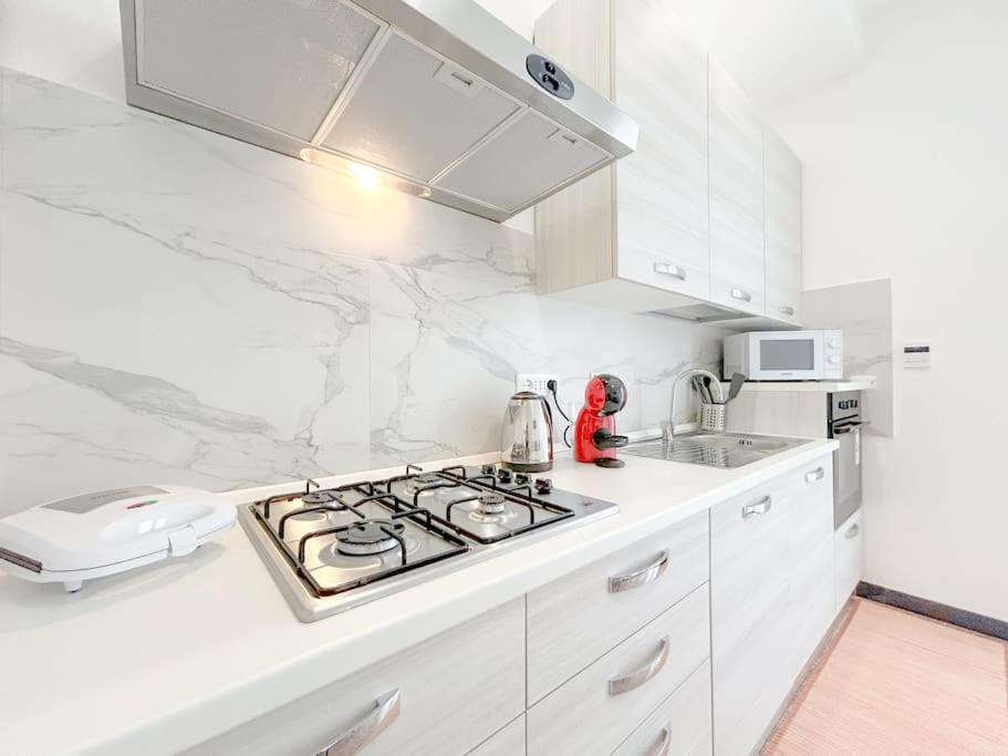 Elegant Apartment - Wifi - Smart Tv - Netflix Genova Kültér fotó