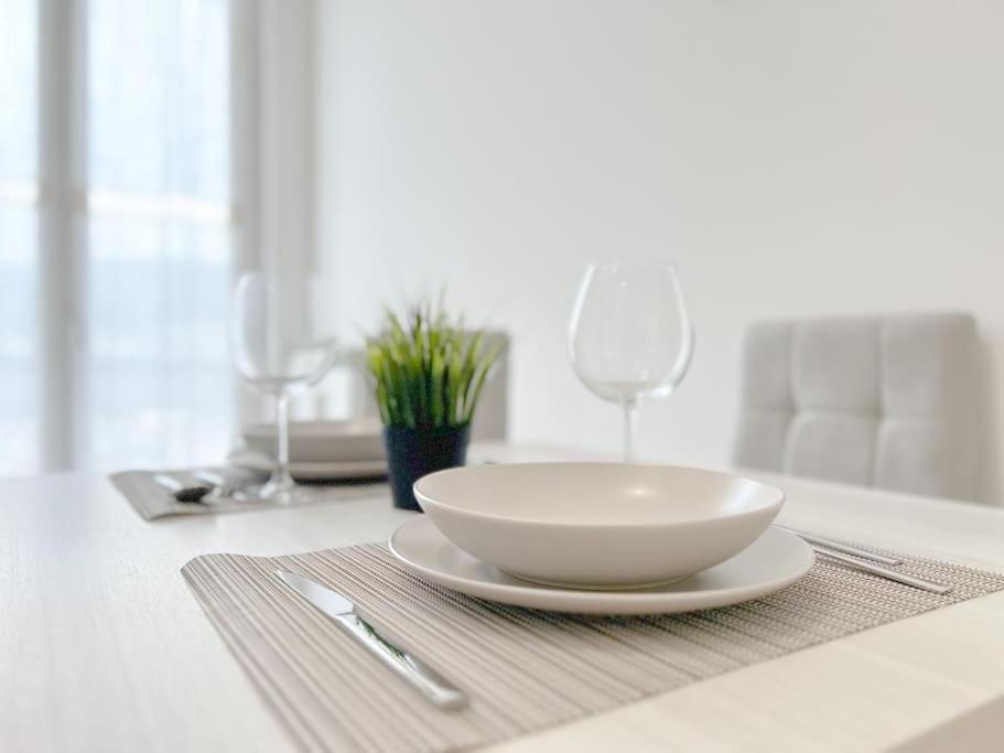 Elegant Apartment - Wifi - Smart Tv - Netflix Genova Kültér fotó